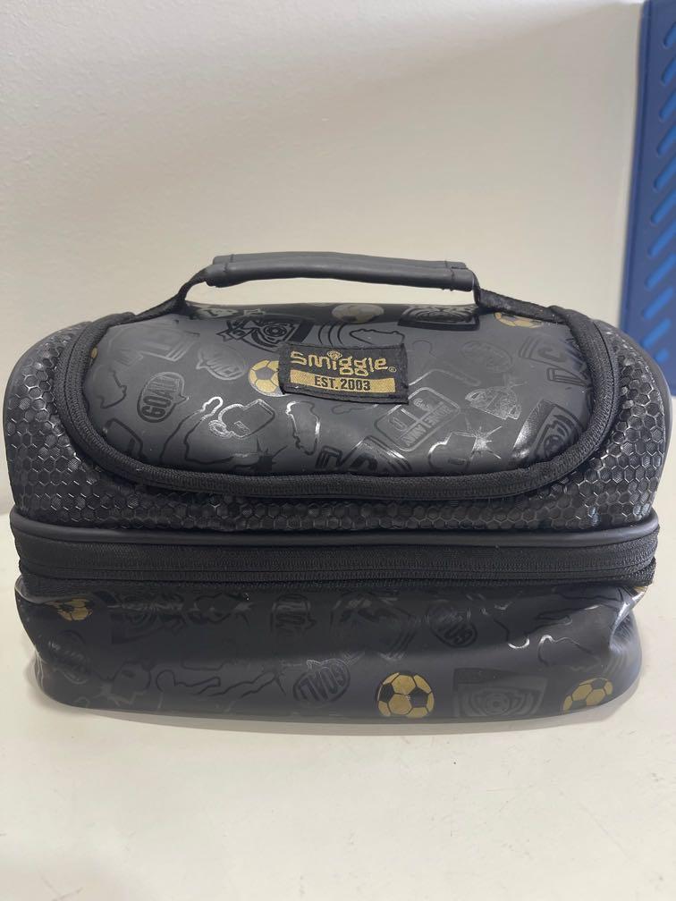 Smiggle gold store football lunch bag