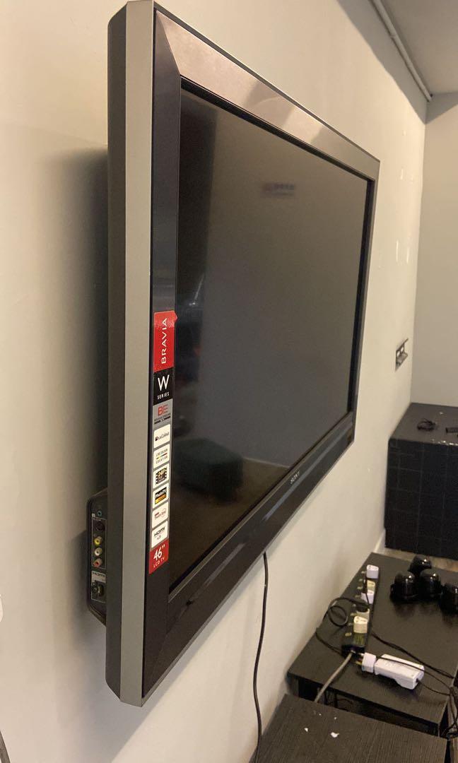 Sony 46” LCD TV Bravia W Series, 家庭電器, 電視 & 其他娛樂, 電視 Carousell
