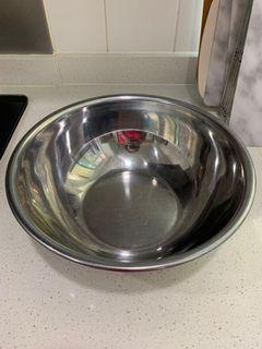 Stainless steel vegetable washing basin