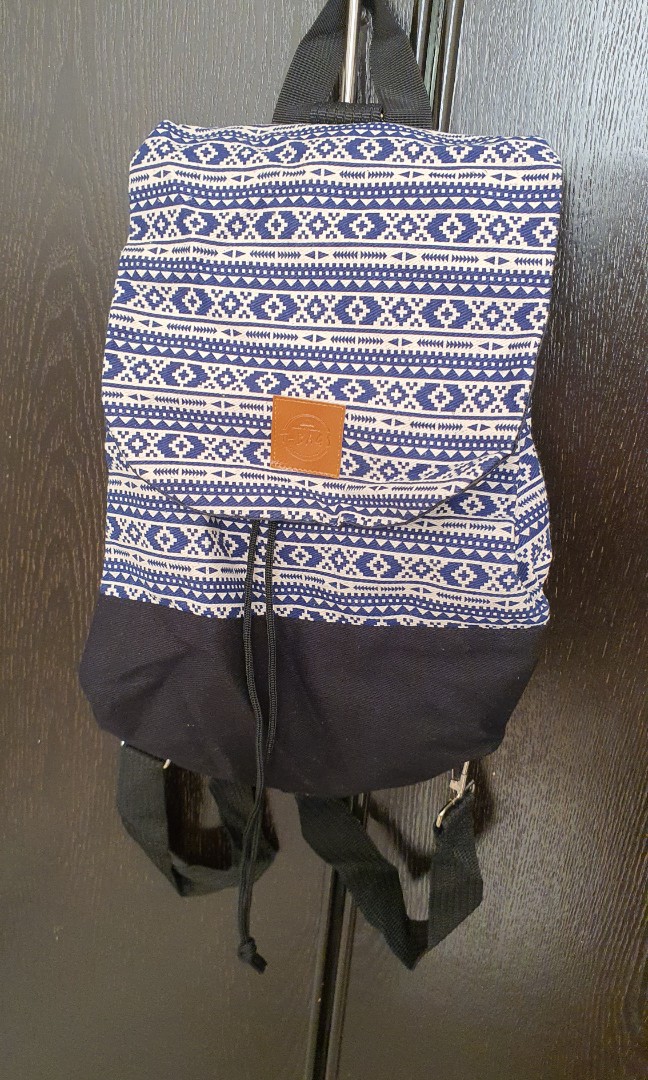 backpack thais