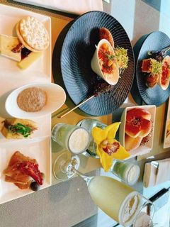 (Category: ) located in . Submitted by hotel00 (Listing ID 1137498008, Image 1). Description: .