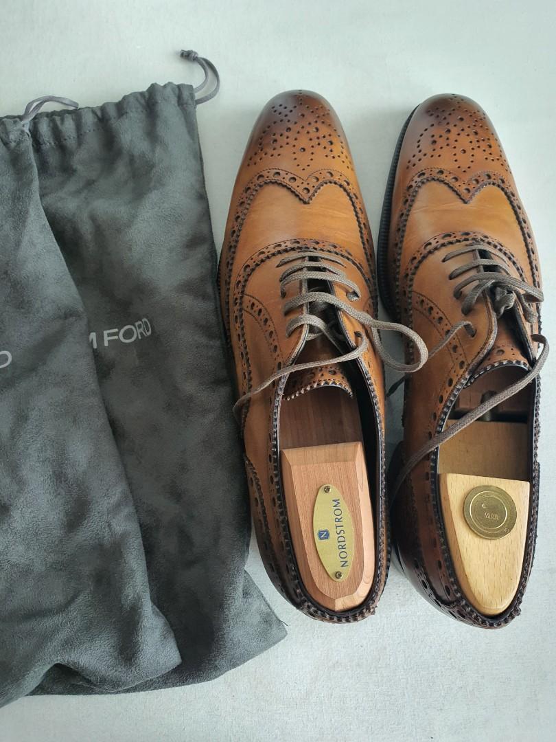 Tom Ford Wing tip leather shoes, Men's Fashion, Footwear, Dress Shoes on  Carousell