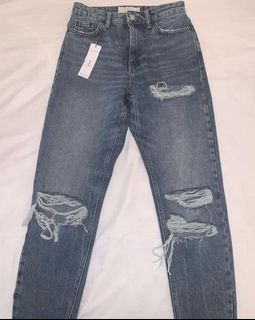 (Category: ) located in . Submitted by dressed (Listing ID 1137506265, Image 1). Description: .