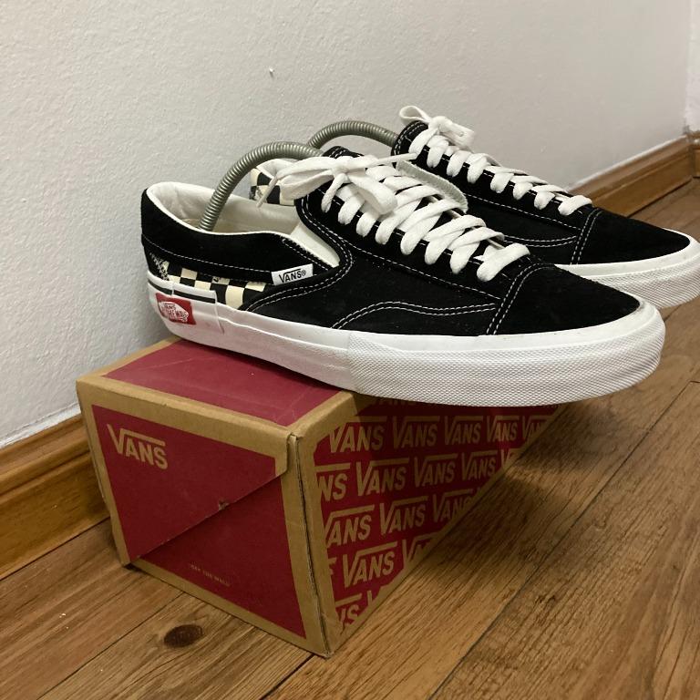 Vans Slip On Cap Men s Fashion Footwear Sneakers on Carousell