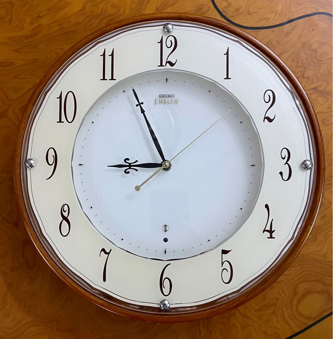 Vintage Seiko Emblem Radio Controlled Wall Clock 31cm, Furniture & Home