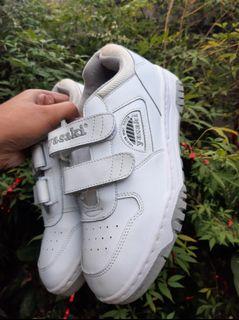 Vintage Yasaki White Shoes with Straps
