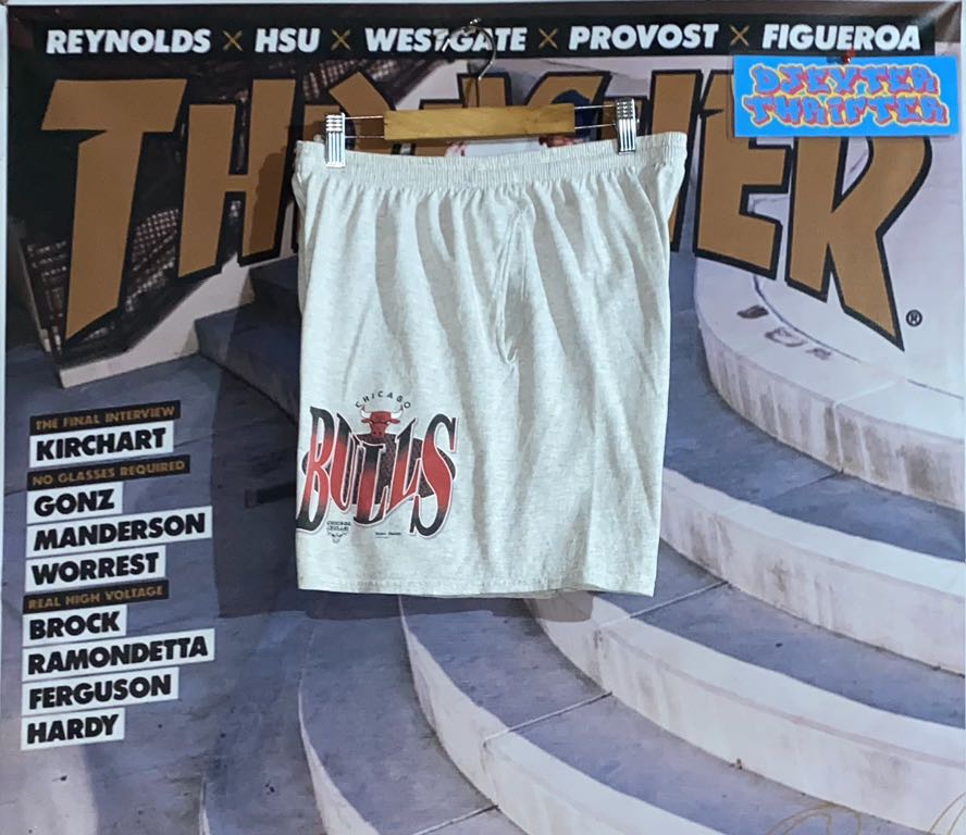 Vtg Chicago Bulls by Hanes, Men's Fashion, Bottoms, Shorts