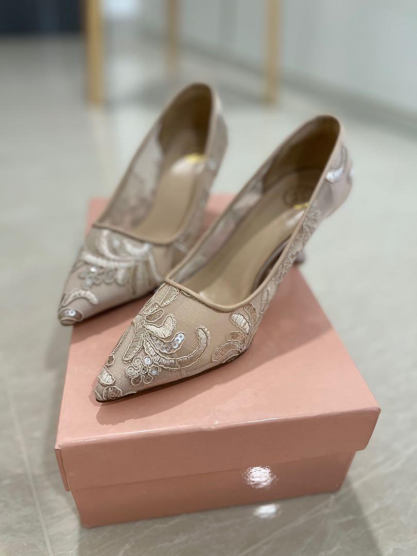 Champagne lace hotsell heels