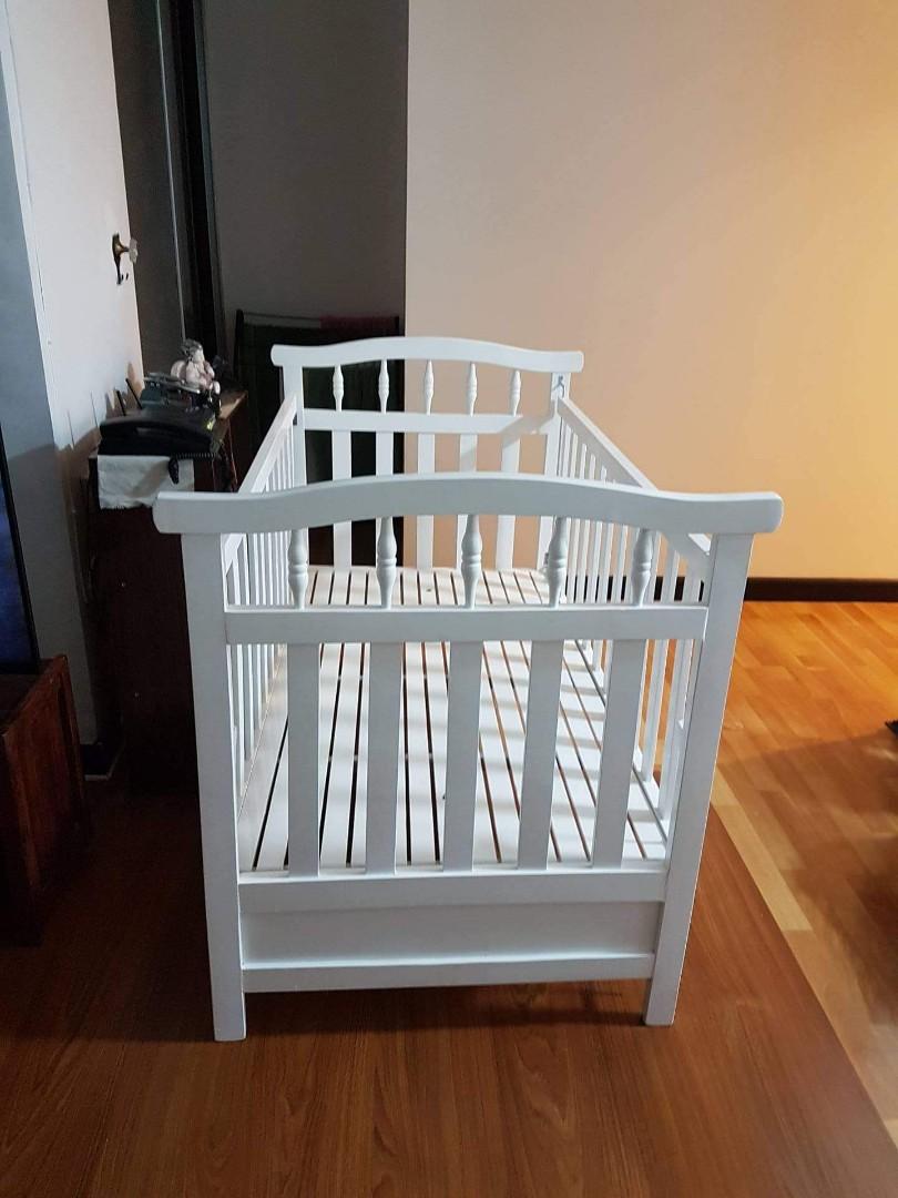 White crib for sales sale
