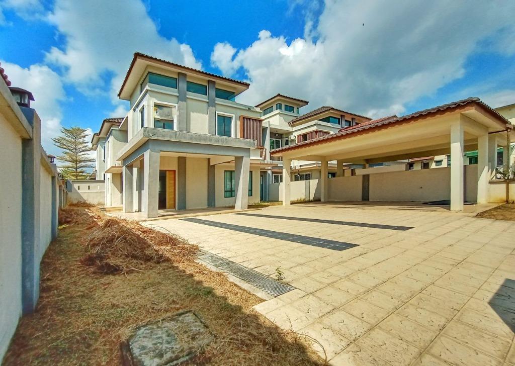 [WTS] Double Storey Semi D College Heights, Mantin, Property, For Sale