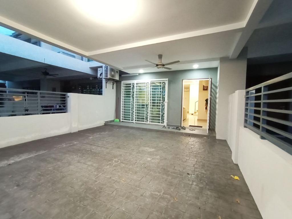[WTS] Double Storey Semi D College Heights, Mantin, Property, For Sale