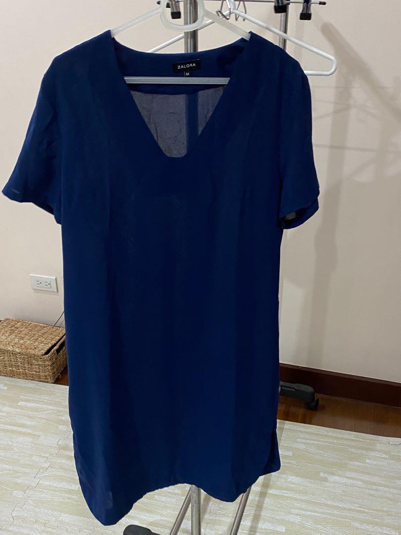 Zalora Navy Blue Dress (Category: Dresses) located in Quezon City. Submitted by prebypau (Listing ID 1137605412, Image 2). Description: Used less than 5x Small but fits Medium Good condition, no flaws Swipe to see details on sizing, payment and delivery.