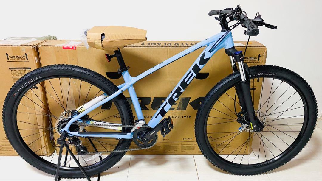 Trek marlin 5 black shop friday