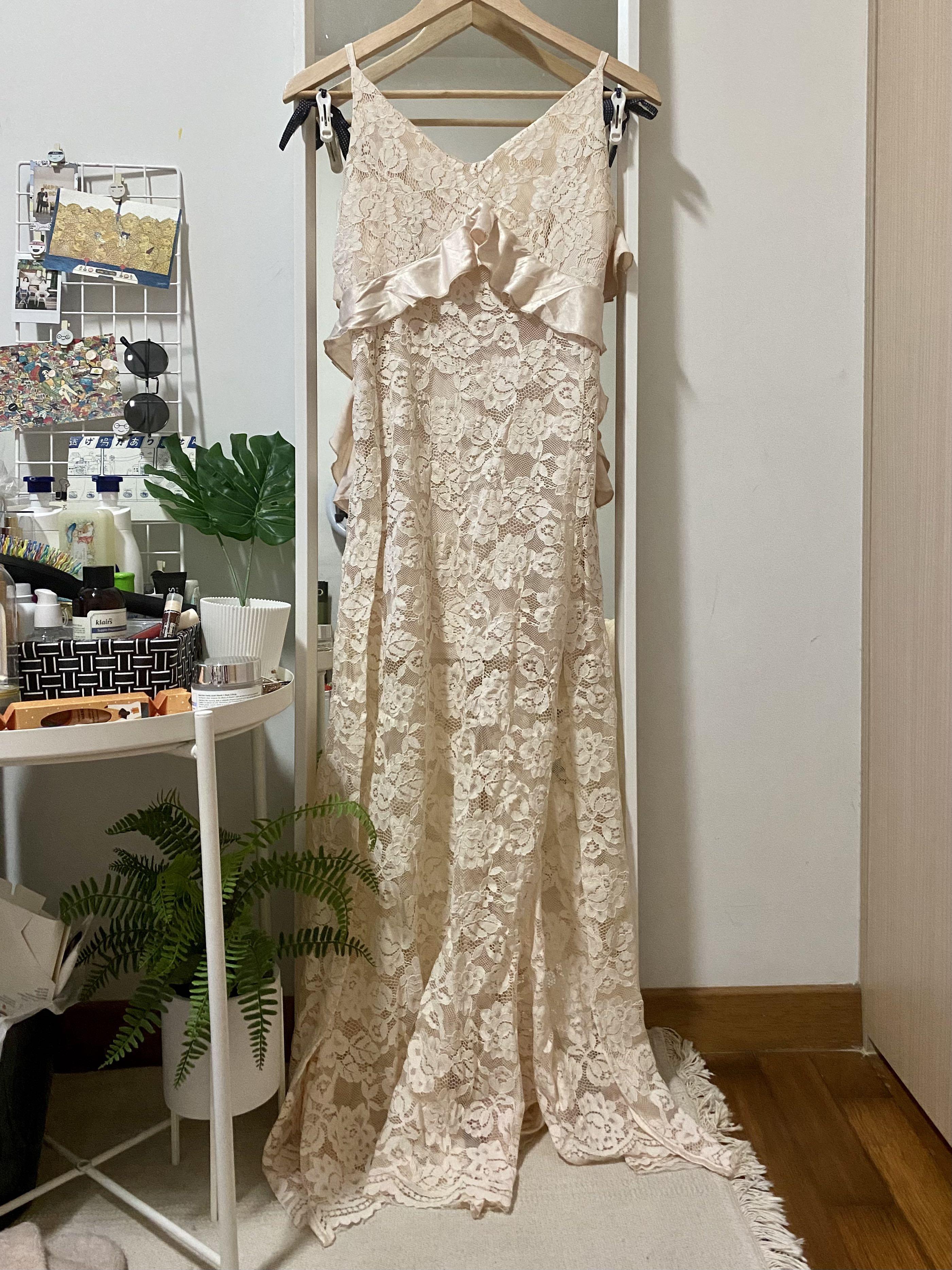 Scarlett super stunning elegant vintage champagne evening gown with lace and satin wedding dress 80s 90s cottage core Women s Fashion Dresses Sets Dresses on Carousell