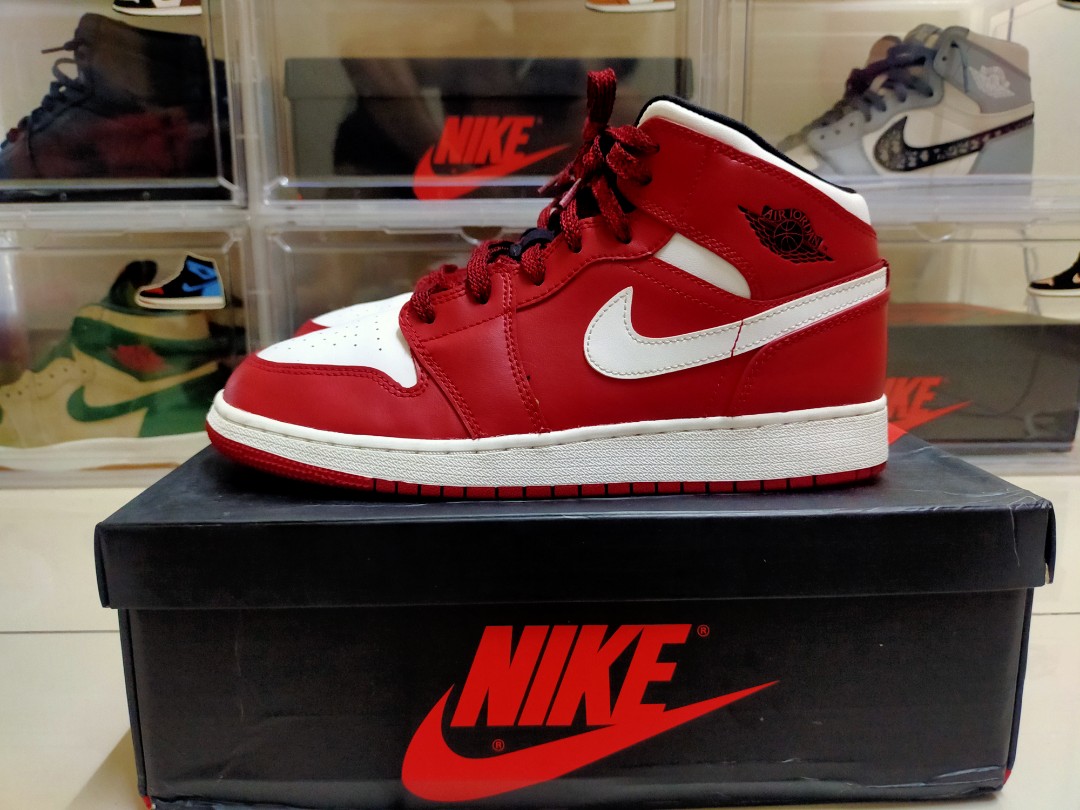 Air Jordan 1 MID Gym Red Chicago GS Men s Fashion Footwear