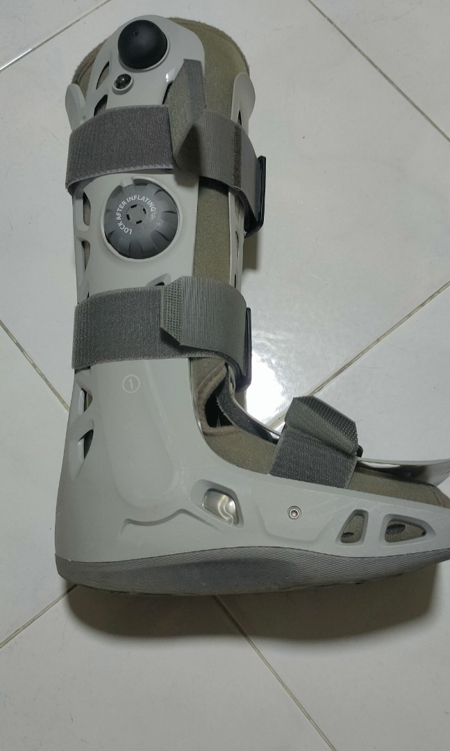 aircast tall walking boot
