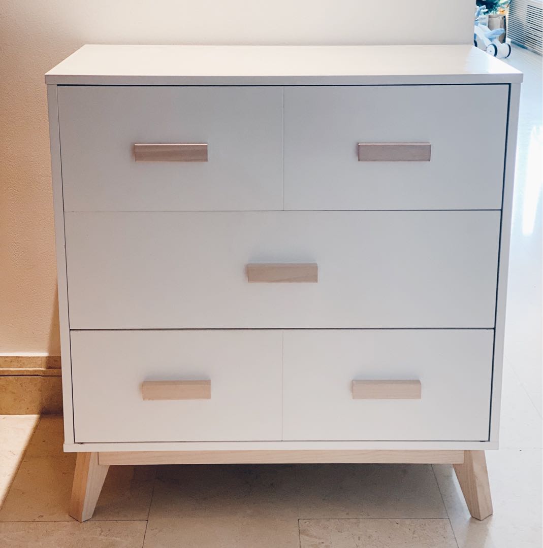 Babyletto Scoot 3Drawer Dresser, Furniture & Home Living, Furniture