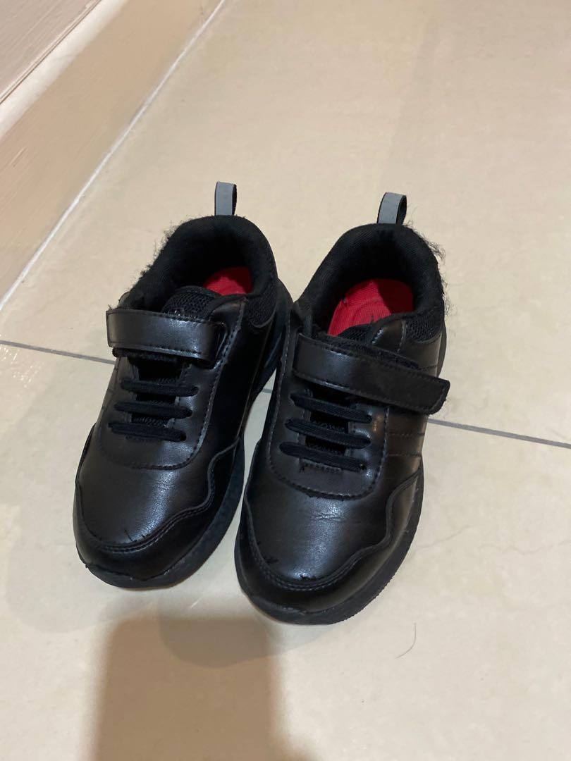 bata slippers kids