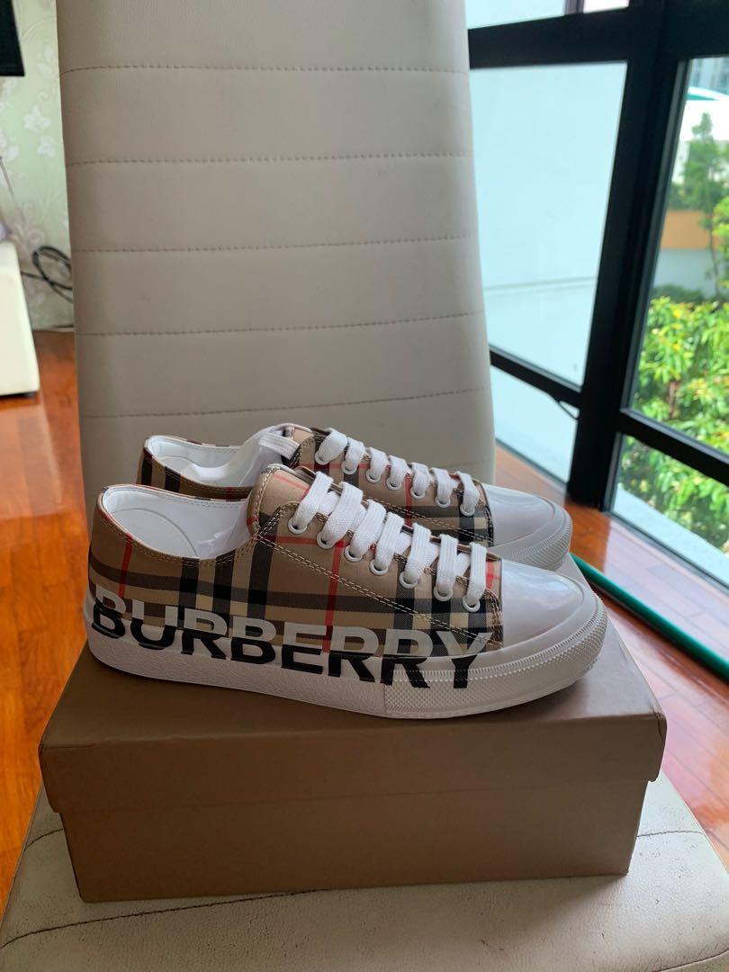 BN Burberry Shoes (Size: 39), Women's Fashion, Footwear, Sneakers on  Carousell