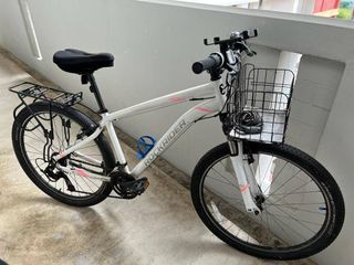 (Category: ) located in . Submitted by ottoooooo (Listing ID 1137823893, Image 1). Description: .
