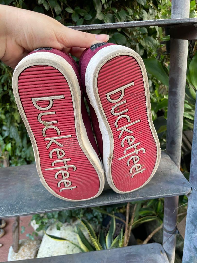 Bucketfeet Maroon Rose Detail Sneakers