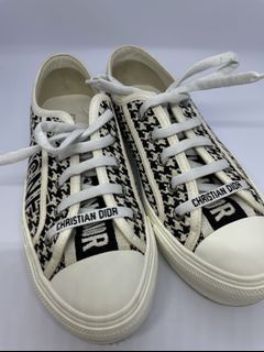 （分類：）位於 。 由 bcmh1 提交（商品編號 1137880840，圖片 1）。簡介： 。