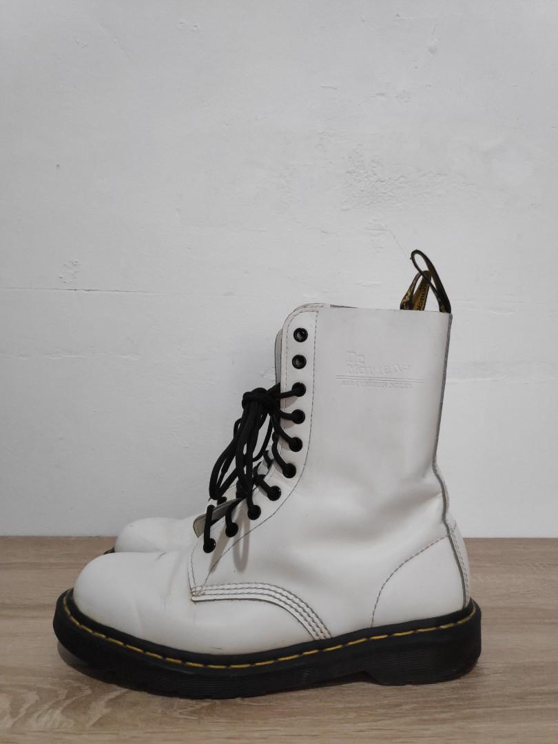 Dr martens 1490 white top