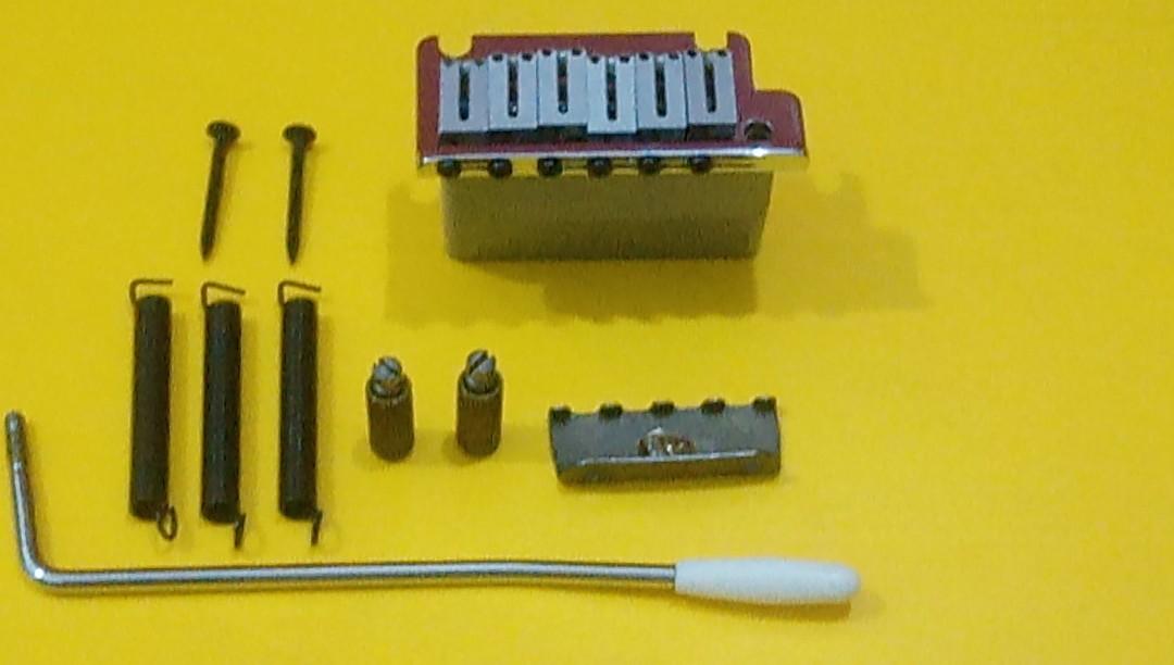 Fender Deluxe Jeff Beck Tremolo Bridge set