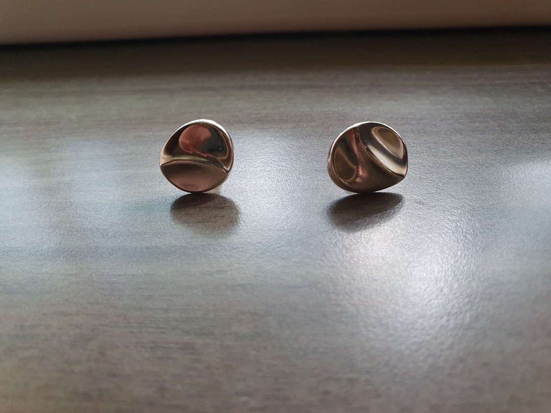 Georg jensen earrings top