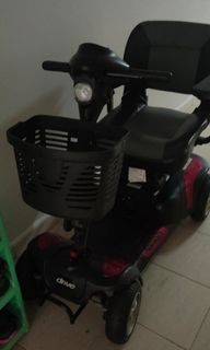 (Category: ) located in . Submitted by ellsph88 (Listing ID 1137823351, Image 1). Description: .