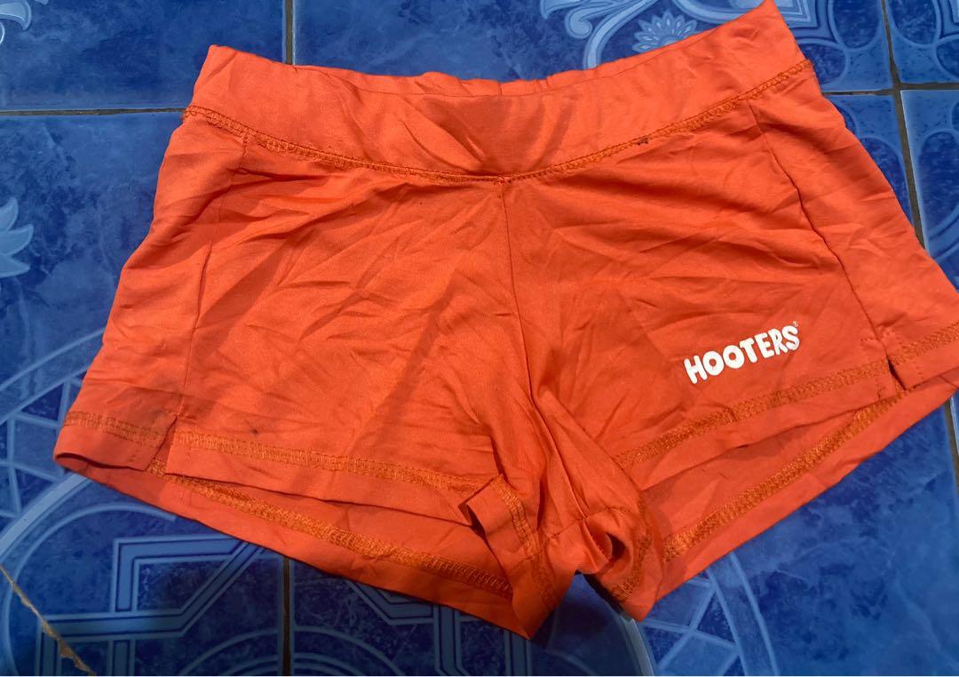 Hooters, Shorts