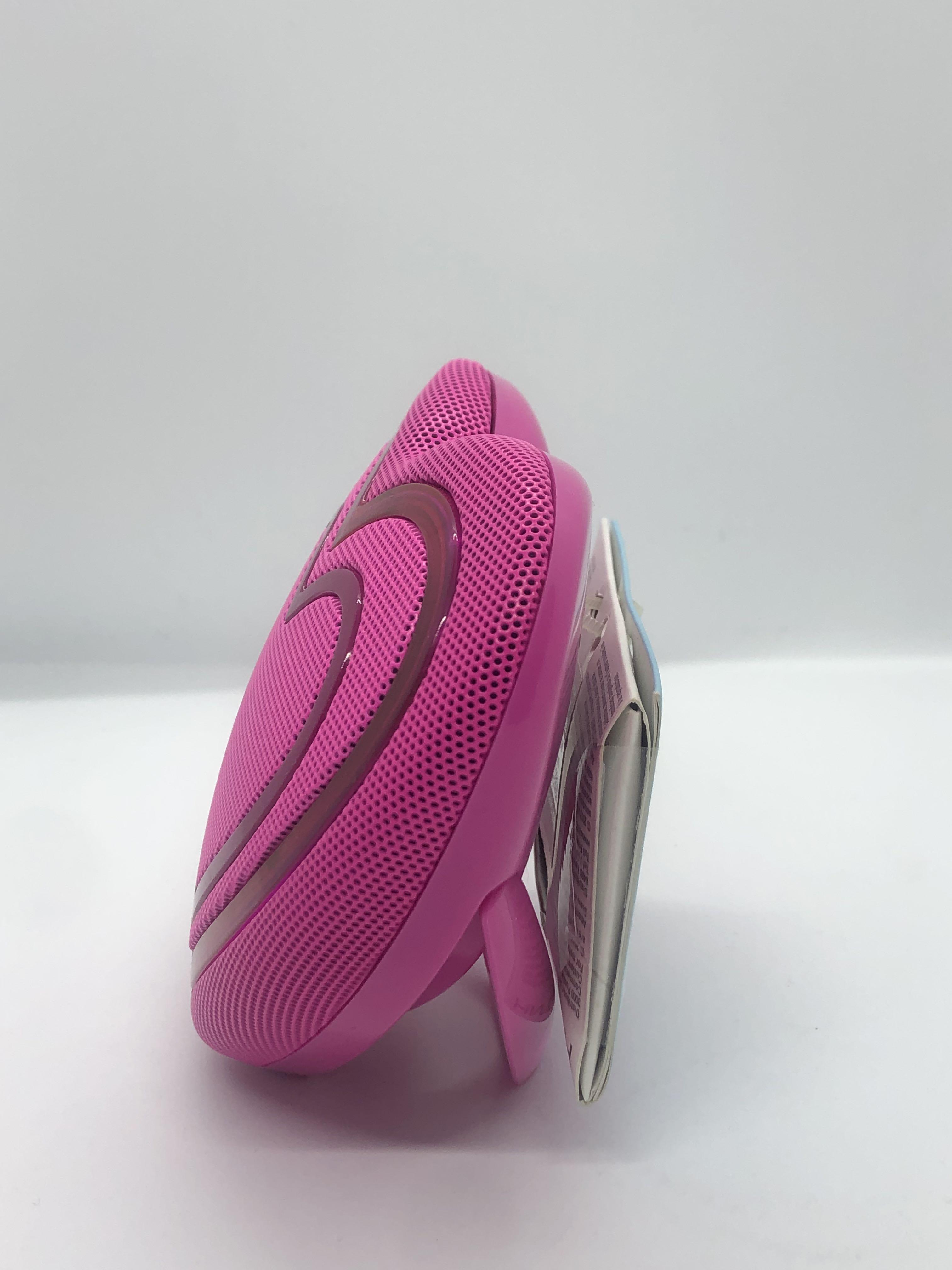 Lighted jamoji wireless online speaker