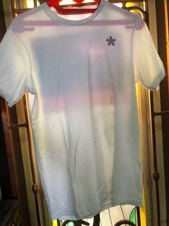 kaos putih everyday