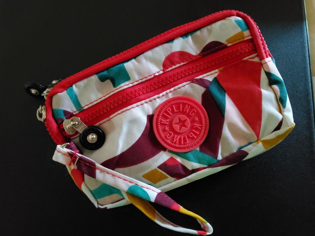 Kipling pouch, Women's Fashion, Bags & Wallets, Purses & Pouches on