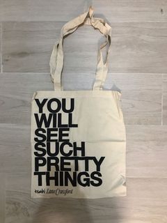 （分類：）位於 。 由 amyamy1209 提交（商品編號 1137781888，圖片 1）。簡介： 。