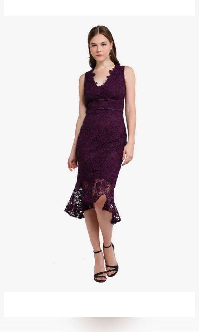 Lipsy Lace Midi Body dress, Women's Fashion, Dresses & Sets, Dresses on  Carousell