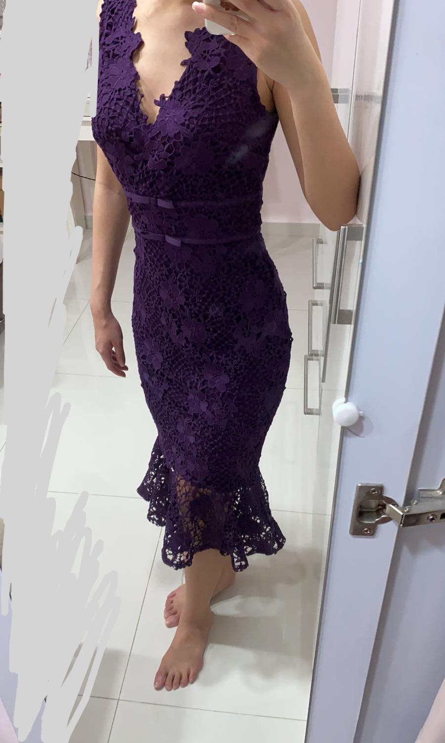 Lipsy skater dress sales with lace body