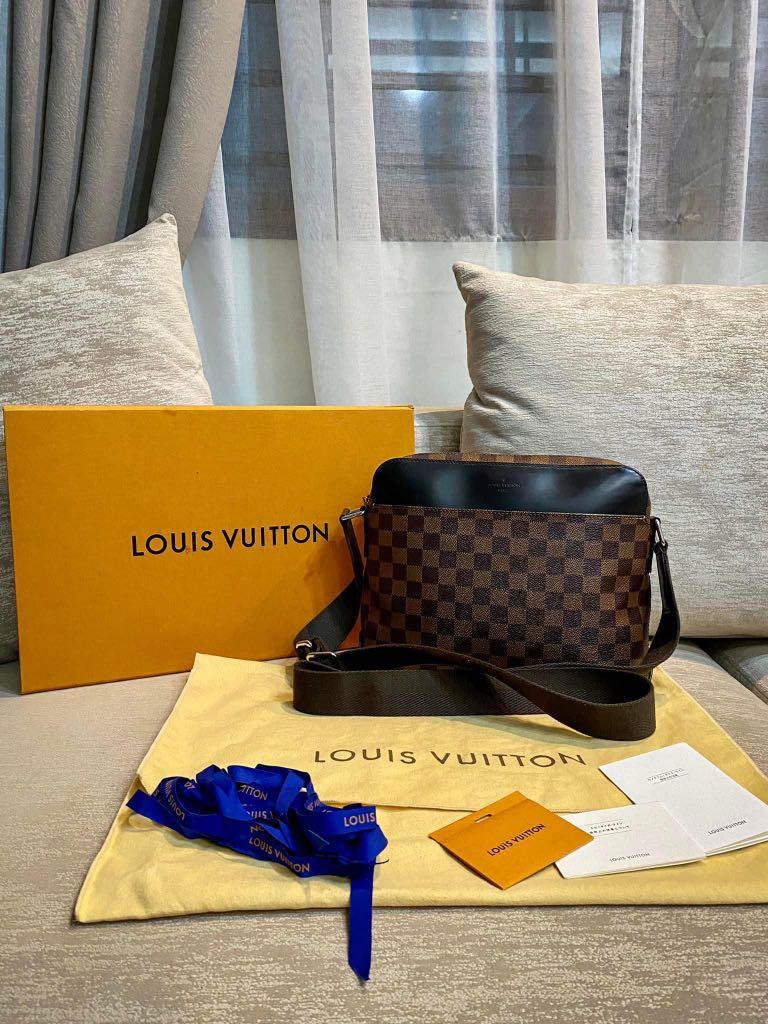 Sling bag lv man best sale