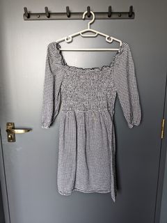 (Category: ) located in . Submitted by elegrace (Listing ID 1137695882, Image 1). Description: .