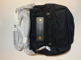 （分類：）位於 。 由 lokhim_ 提交（商品編號 1137855278，圖片 1）。簡介： 。