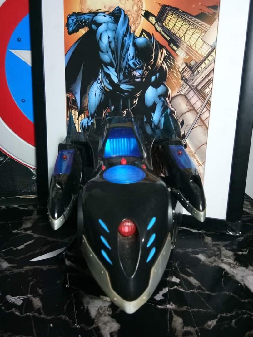 Mattel 2007 Batman Shadow Tek Batmobile Vehicle (Category: Vehicle & Diecast Models) located in Quezon City. Submitted by toymaniaph (Listing ID 1137771308, Image 2). Description: sale price! original price was ₱2000 batmobile's left side can't close anymore. back part of the vehicle is slightly sticky. Actual pics posted. No box but item is in good condition. What you see is what you get Strictly no reservations. First to pay gets the item. No t