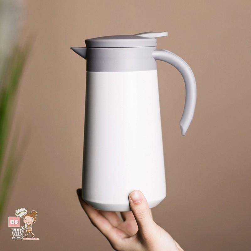 MOKA single pot 800ml (Category: Other Kitchenware & Tableware) located in Manila. Submitted by blitzenn.blitzenn (Listing ID 1133433449, Image 1). Description: RFS: decluttering.