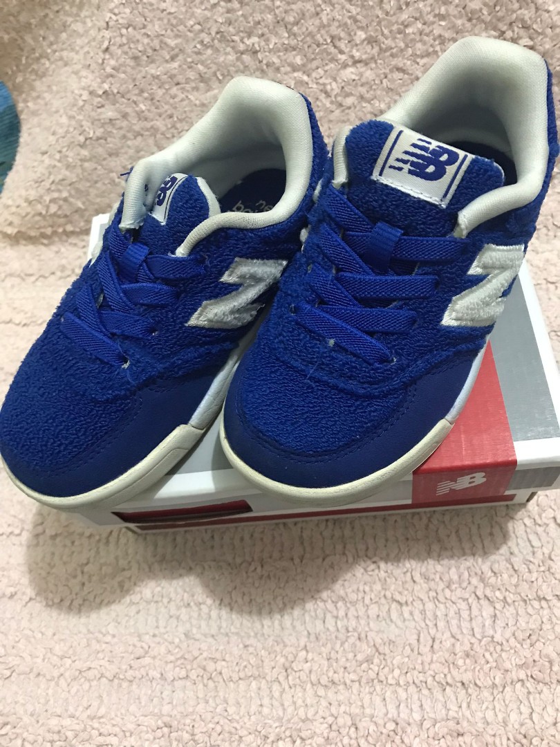 New balance niño amazon clearance