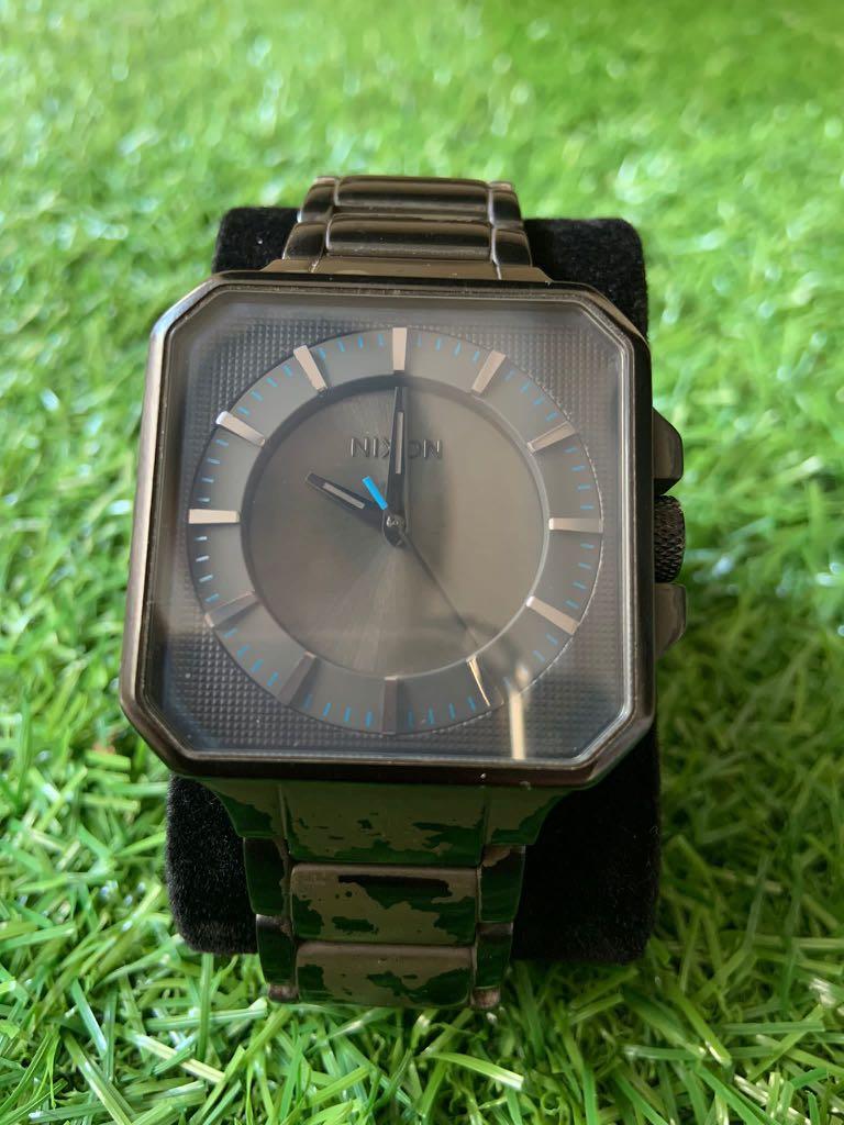 Nixon cheap platform watch