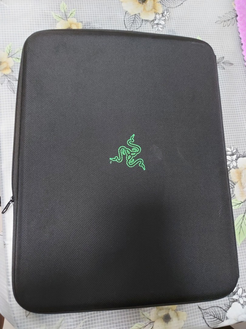 Razer Laptop Bag, Computers & Tech, Parts & Accessories, Laptop Bags