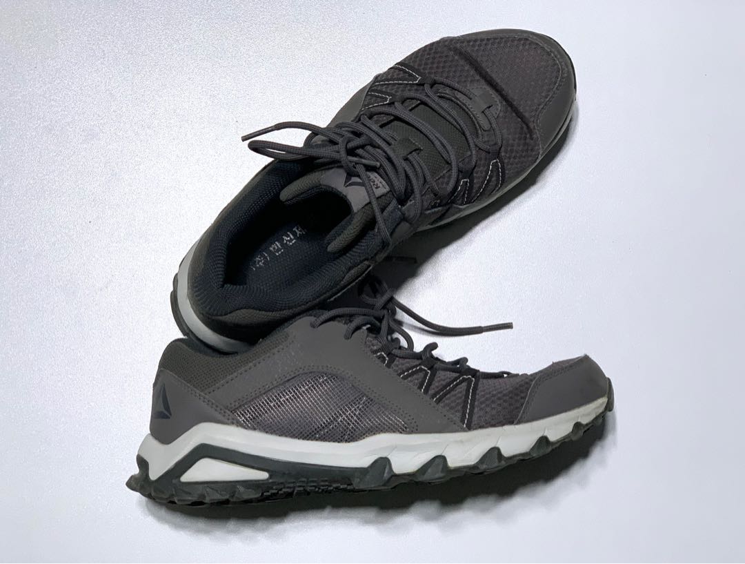 reebok hiking shoes