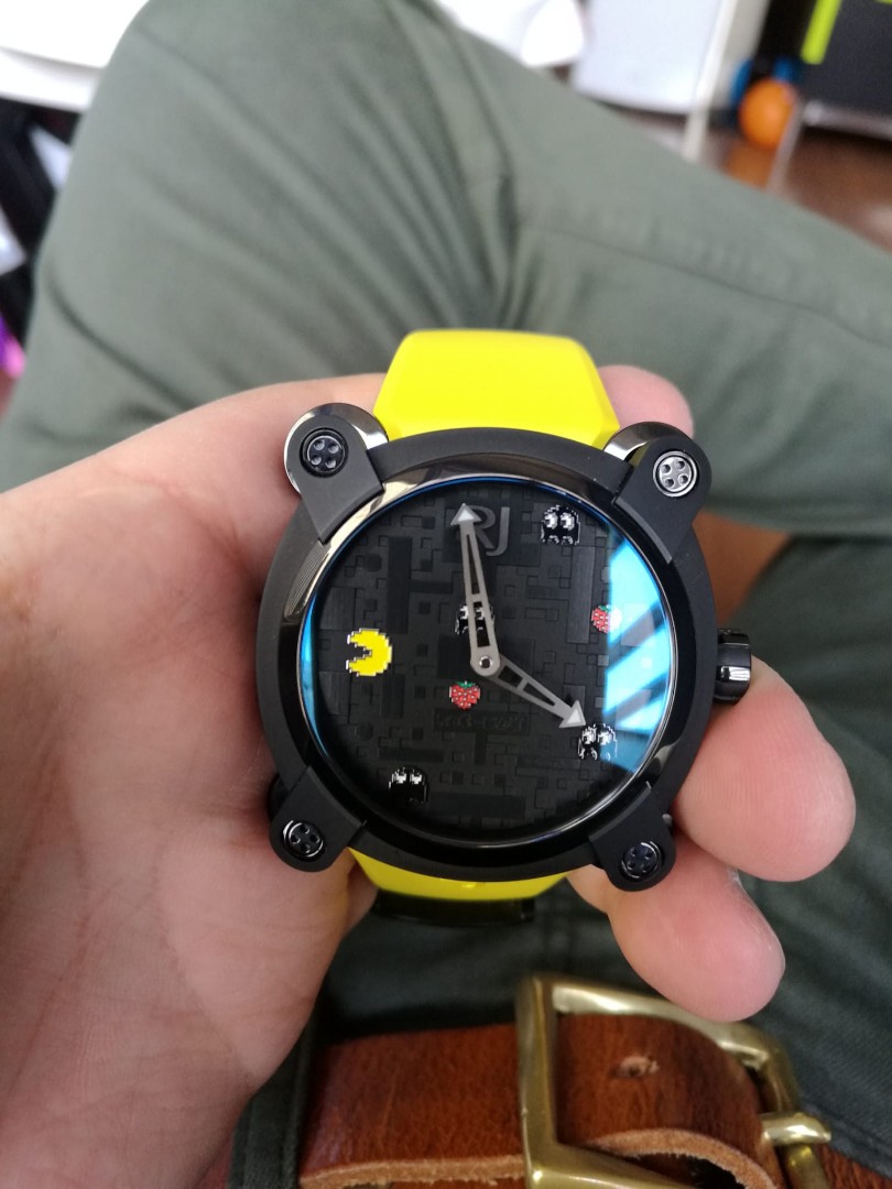 Romain jerome pacman best sale