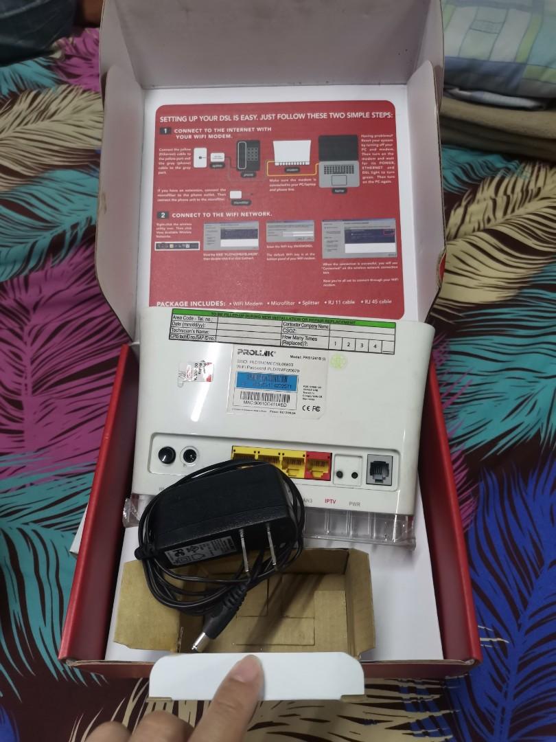 Router (Category: Networking) located in Quezon City. Submitted by roesha (Listing ID 1137798199, Image 3). Description: PLDT Router - Complete set - Used for 6 months.