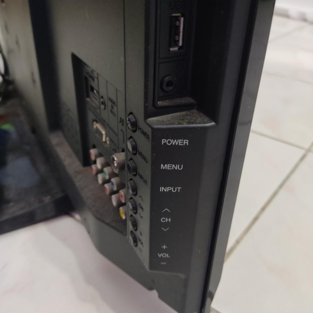 Sharp Aquos 32" Smart TV for sell (Used), TV & Home Appliances, TV