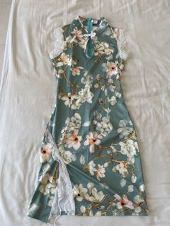 (Category: ) located in . Submitted by kate.wardrobe (Listing ID 1137811038, Image 1). Description: .